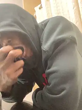 Snapshot of Backshort11 chatting on February 2025 02:39:02 AM Backshort11 online show from February 2025 02:39:02 AM