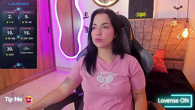 tatiana sc online show from October 2025 12:17:01 PM