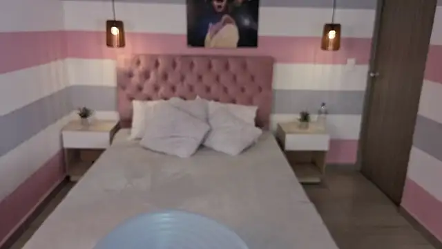 Snapshot of Carol_Pinter chatting on February 2026 05:52:01 PM Carol Pinter online show from February 2026 05:52:01 PM