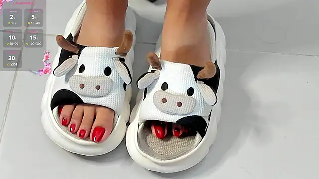 Snapshot of adelarangel chatting on January 2025 08:59:02 PM adelarangel online show from January 2025 08:59:02 PM