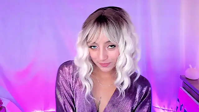 Snapshot of adelarangel chatting on February 2025 09:14:01 PM adelarangel online show from February 2025 09:14:01 PM