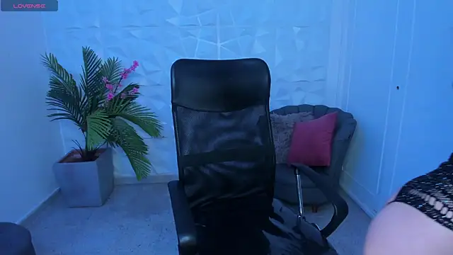 Danielacossio online show from March 2025 06:43:02 AM