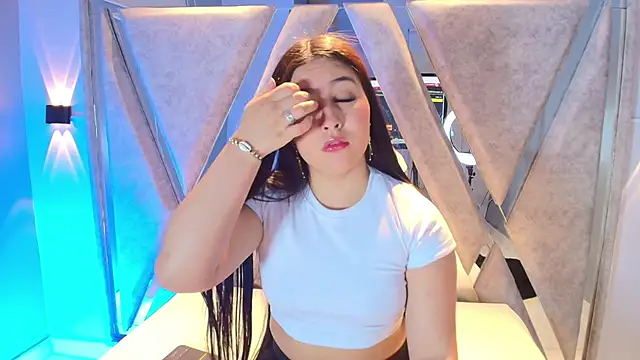 Snapshot of Annie9_ chatting on November 2025 03:42:02 AM Annie9 online show from November 2025 03:42:02 AM