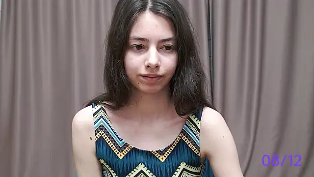 Snapshot of sweet_sweet_angel chatting on December 2024 12:52:01 PM sweet sweet angel online show from December 2024 12:52:01 PM