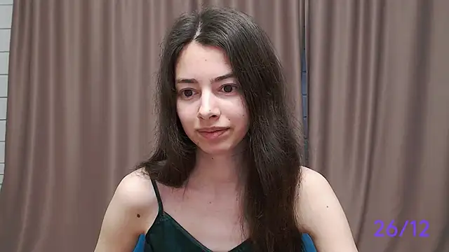 Snapshot of sweet_sweet_angel chatting on December 2024 08:39:02 AM sweet sweet angel online show from December 2024 08:39:02 AM