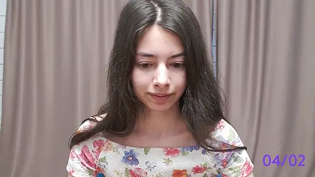 Snapshot of sweet_sweet_angel chatting on February 2025 08:56:02 AM sweet sweet angel online show from February 2025 08:56:02 AM