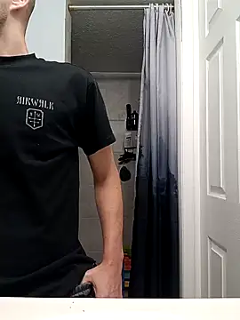 Snapshot of tryinitoutagain chatting on December 2024 06:53:01 AM tryinitoutagain online show from December 2024 06:53:01 AM