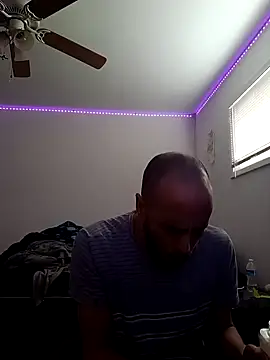 Snapshot of tryinitoutagain chatting on January 2025 03:40:01 PM tryinitoutagain online show from January 2025 03:40:01 PM