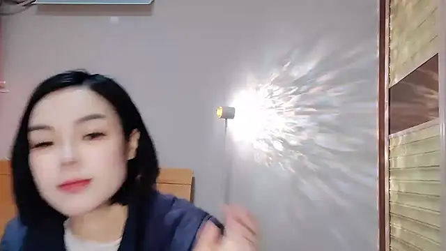 Linda-LL online show from January 2025 01:00:01 AM