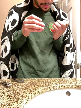 Snapshot of da1jaxx chatting on October 2025 07:20:02 PM da1jaxx online show from October 2025 07:20:02 PM