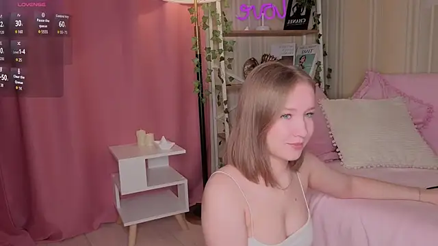 Snapshot of ms_evasweet chatting on September 2025 12:53:01 PM ms evasweet online show from September 2025 12:53:01 PM