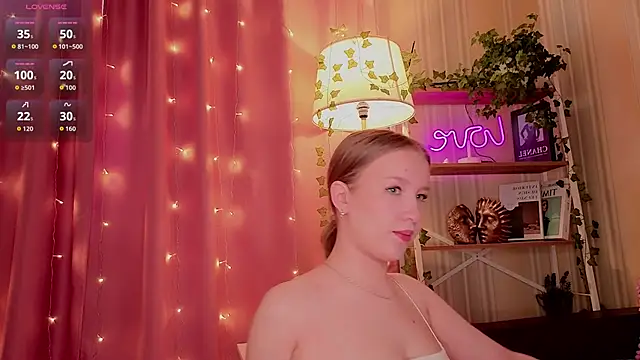 Snapshot of ms_evasweet chatting on October 2025 11:42:02 AM ms evasweet online show from October 2025 11:42:02 AM