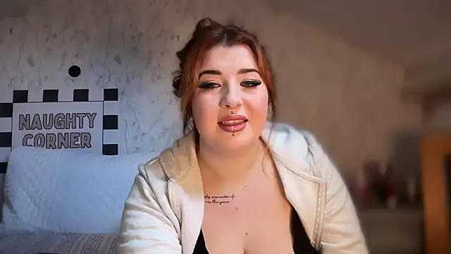 Curvy Rosie99 online show from March 2026 05:24:01 PM
