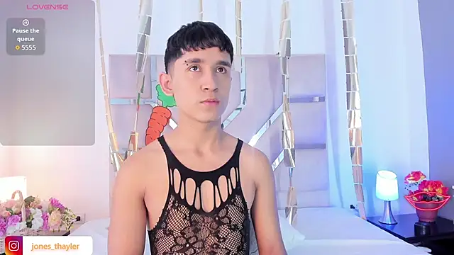 Thayler jones online show from April 2026 11:08:02 AM