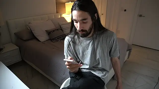 Your Ice cream online show from March 2025 04:17:02 AM