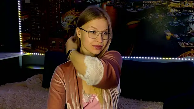 Snapshot of pusyavykusya chatting on January 2026 08:47:01 PM pusyavykusya online show from January 2026 08:47:01 PM