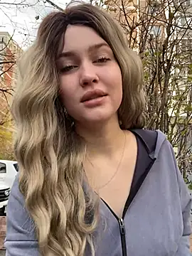 KikiWatson online show from December 2024 08:14:02 AM