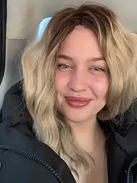 KikiWatson online show from December 2024 08:06:02 AM