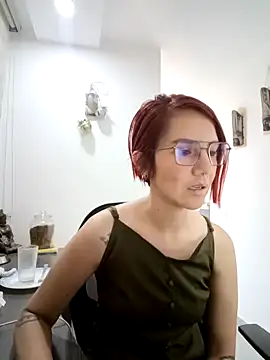 Snapshot of your_red_rose_ chatting on December 2024 01:42:02 PM your red rose online show from December 2024 01:42:02 PM