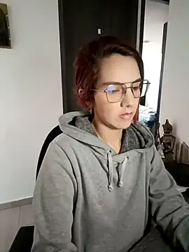 Snapshot of your_red_rose_ chatting on January 2025 01:38:02 PM your red rose online show from January 2025 01:38:02 PM