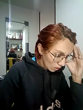 Snapshot of your_red_rose_ chatting on February 2025 09:23:01 PM your red rose online show from February 2025 09:23:01 PM