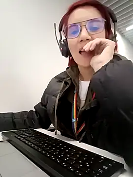 Snapshot of your_red_rose_ chatting on March 2025 01:14:02 PM your red rose online show from March 2025 01:14:02 PM