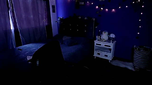 Nika 1  online show from September 2025 07:41:02 PM