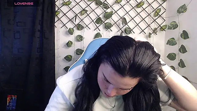Nika 1  online show from May 2026 10:52:02 PM