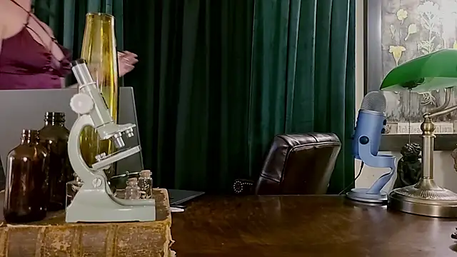 vesperjadex online show from February 2025 02:52:01 AM