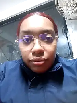 Cinnamon-Skin online show from December 2024 04:06:01 AM