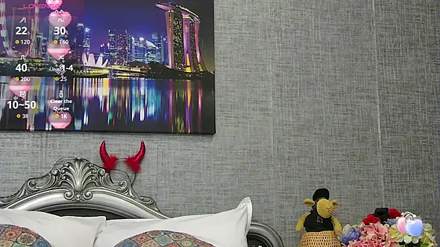 Snapshot of AdissonLane chatting on November 2025 06:18:02 PM AdissonLane online show from November 2025 06:18:02 PM