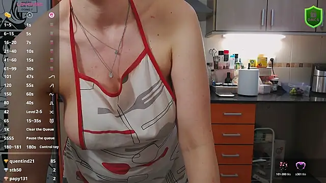 Snapshot of JennyCoquine chatting on April 2026 08:57:01 PM JennyCoquine online show from April 2026 08:57:01 PM