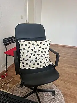 JennyCoquine online show from July 2026 08:50:01 AM