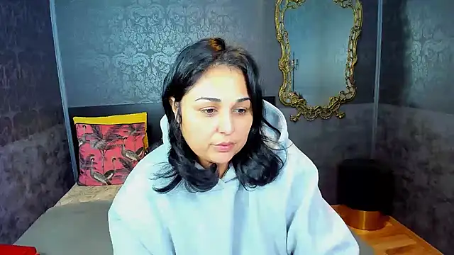 SelenaNoctis online show from February 2025 05:02:01 AM