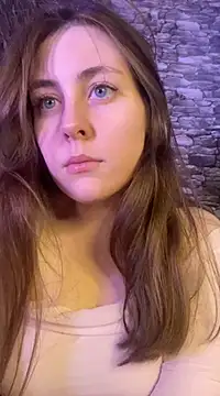 Snapshot of Topvi_ chatting on December 2024 07:54:01 PM Topvi online show from December 2024 07:54:01 PM