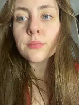 Snapshot of Topvi_ chatting on March 2025 09:56:01 AM Topvi online show from March 2025 09:56:01 AM