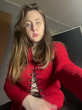 Snapshot of Topvi_ chatting on March 2025 07:27:01 PM Topvi online show from March 2025 07:27:01 PM