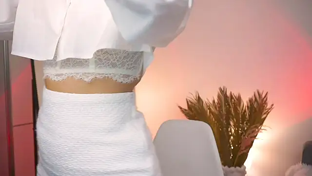 Peopleneedlove144 online show from February 2025 03:15:02 PM