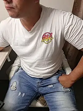 Snapshot of pob_cam chatting on January 2026 03:52:02 AM pob cam online show from January 2026 03:52:02 AM