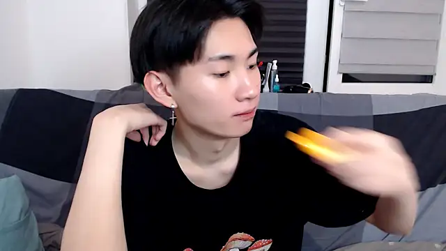 Miram Yu online show from January 2025 10:17:02 PM