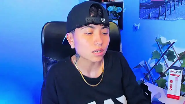 Snapshot of Im_Mathias chatting on December 2025 03:02:02 AM Im Mathias online show from December 2025 03:02:02 AM