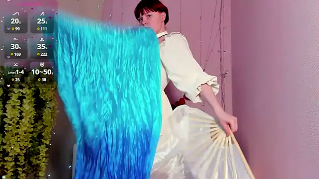 DreamyLuna online show from March 2025 12:26:02 AM