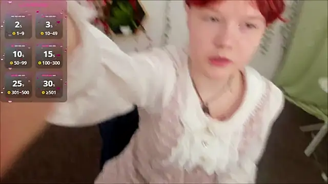 DreamyLuna online show from March 2025 11:46:01 PM