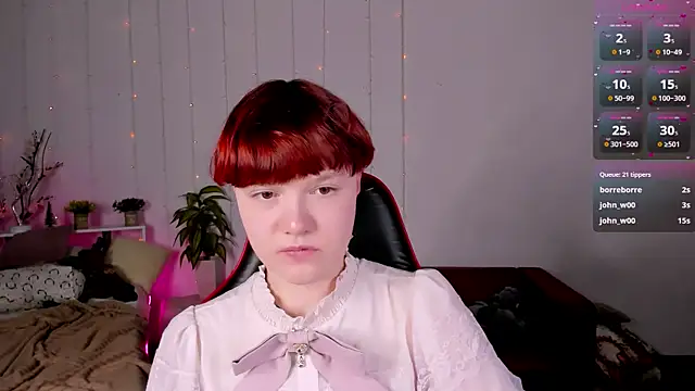 DreamyLuna online show from March 2025 12:30:01 AM