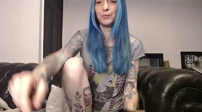 Snapshot of RavenryderUK chatting on February 2025 09:59:01 PM RavenryderUK online show from February 2025 09:59:01 PM