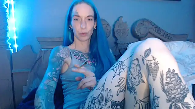 Snapshot of RavenryderUK chatting on September 2025 08:42:01 PM RavenryderUK online show from September 2025 08:42:01 PM