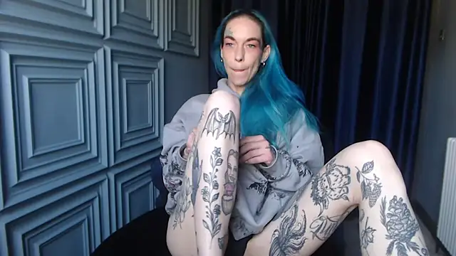 RavenryderUK online show from April 2026 09:33:02 AM