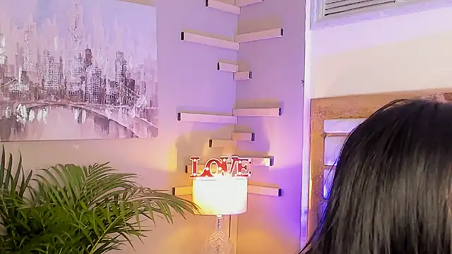 Snapshot of scarlet_hill chatting on January 2025 06:24:02 AM scarlet hill online show from January 2025 06:24:02 AM