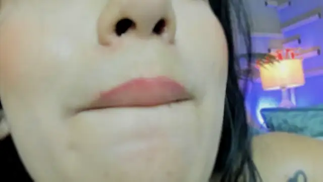 Snapshot of scarlet_hill chatting on January 2025 07:28:02 AM scarlet hill online show from January 2025 07:28:02 AM