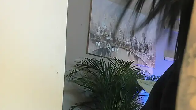 Snapshot of scarlet_hill chatting on January 2025 04:19:02 AM scarlet hill online show from January 2025 04:19:02 AM